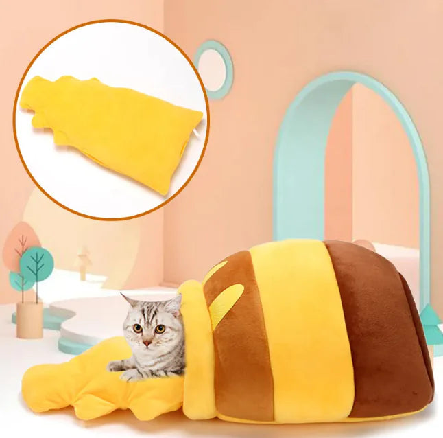 Honey Pot Calming Pet Bed - All-Season Nest