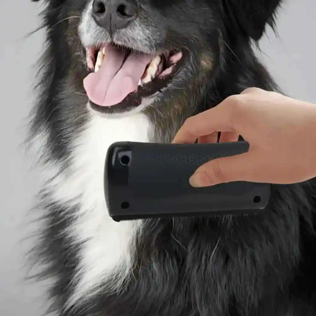 ShedEase™ Self-Cleaning Deshedding Brush – Up to 90% Less Shedding for Dogs & Cats