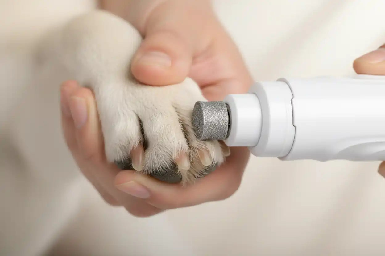 GrindCalm™ Quiet Electric Pet Nail Grinder – Low-Vibration Rechargeable Trimmer