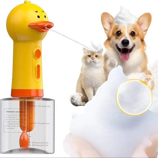 Pet Electric Shampoo Dispenser and happy pets with foaming shampoo.